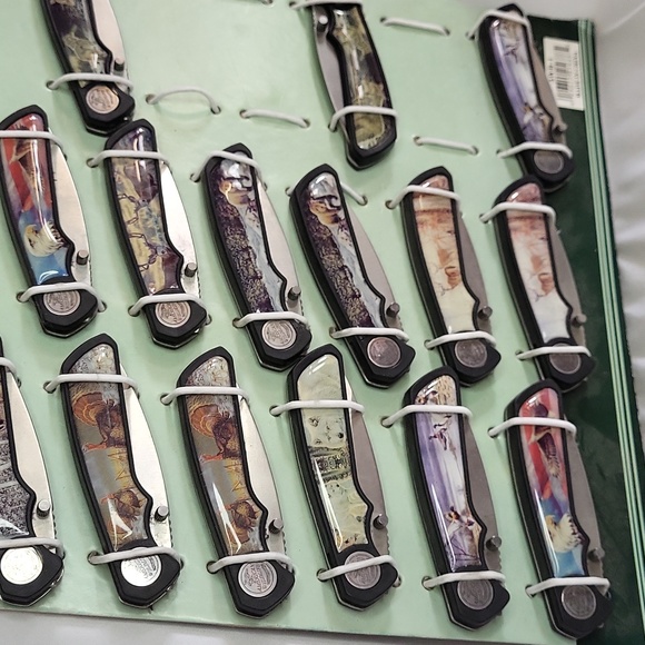 Frost Cutlery American Wildlife series 15 knives attached to board rare vintage - Picture 10 of 10